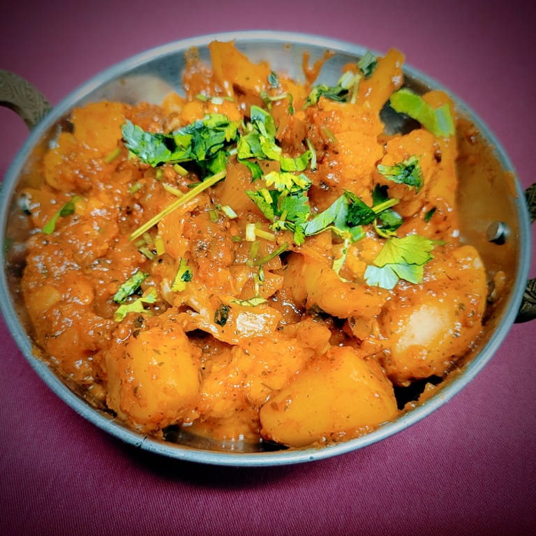 Delicious Aloo Gobi and More Indian Delights